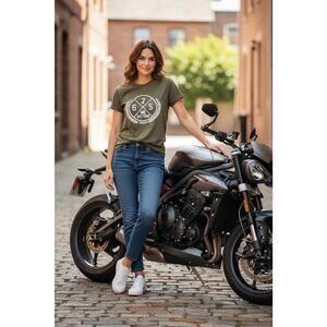Women’s Olive Green Triumph Daytona Logo T-shirt, Biker Motorcycle Size Large